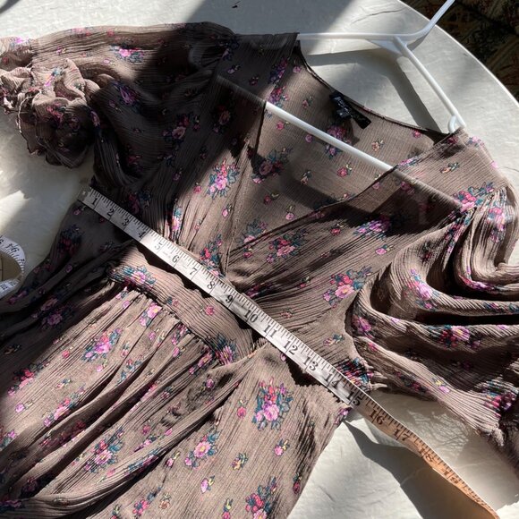 Betsey Johnson Genuine Y2k Vintage Silk Floral Babydoll Top Size 4 - Picture 6 of 6